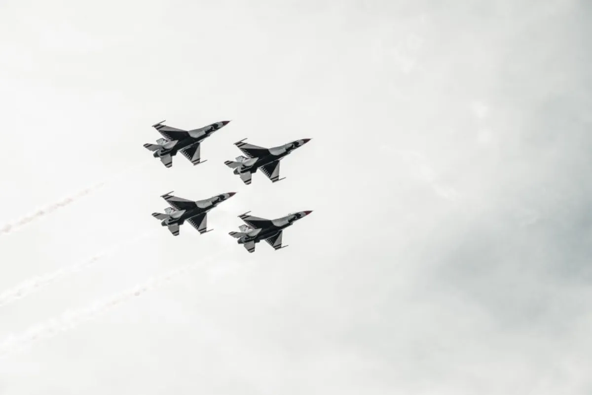 fighter jet